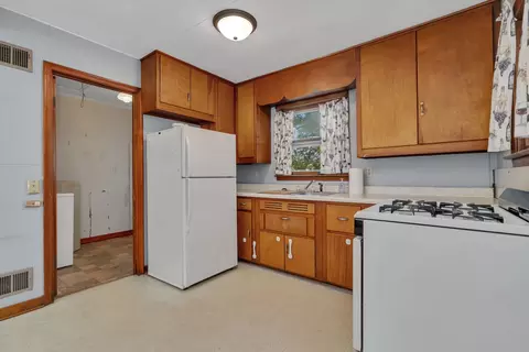 211 E Lincoln St, Reddick, IL 60961 photo 18