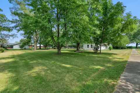 211 E Lincoln St, Reddick, IL 60961 photo 3