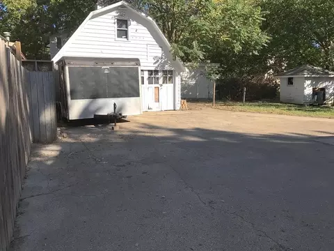 426 Watson St, Aurora, IL 60505 photo 13