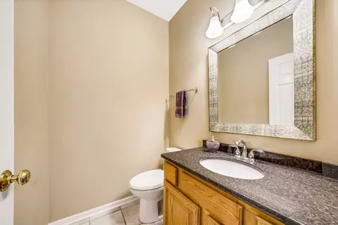 759 Ravinia Dr, Gurnee, IL 60031 photo 14