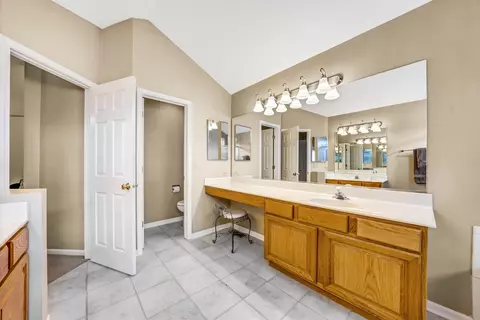 759 Ravinia Dr, Gurnee, IL 60031 photo 22