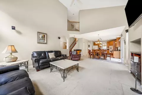 759 Ravinia Dr, Gurnee, IL 60031 photo 13