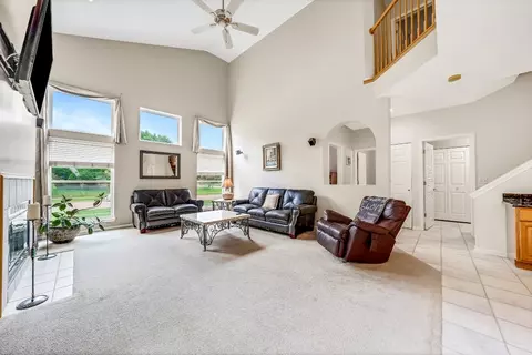 759 Ravinia Dr, Gurnee, IL 60031 photo 12