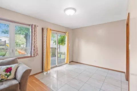 15217 Hamlin Ave, Midlothian, IL 60445 photo 7