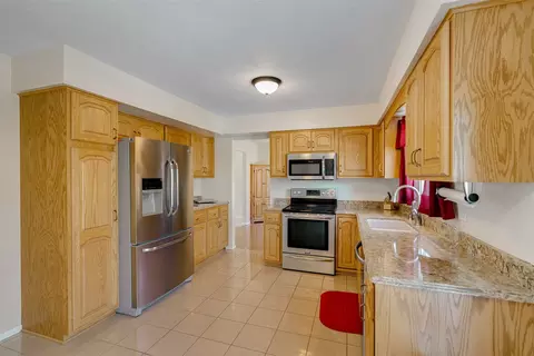 43 Boardwalk Cir, Bloomington, IL 61701 photo 10