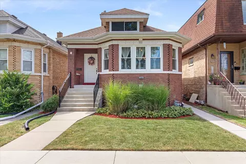 7753 W Sunset Dr, Elmwood Park, IL 60707