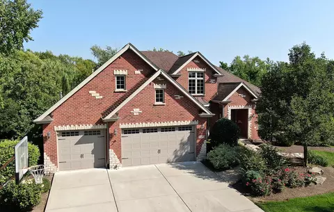12629 Chiszar Dr, Mokena, IL 60448
