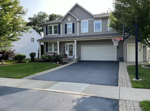 14418 Capital Dr, Plainfield, IL 60544 photo 2