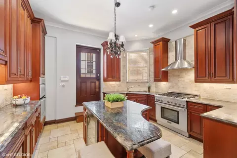 Kitchen - 67 E Cedar St, Chicago, IL 60611 photo 1 of 3
