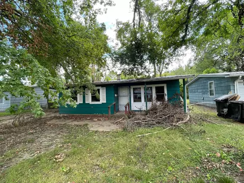 1218 Griggs St, Danville, IL 61832