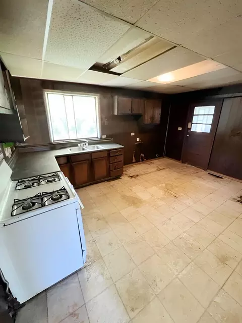 15241 Troy Ave, Markham, IL 60428 photo 12