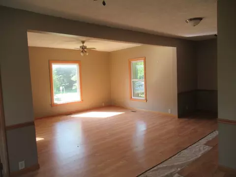 505 N 4th St, Cornell, IL 61319 photo 9