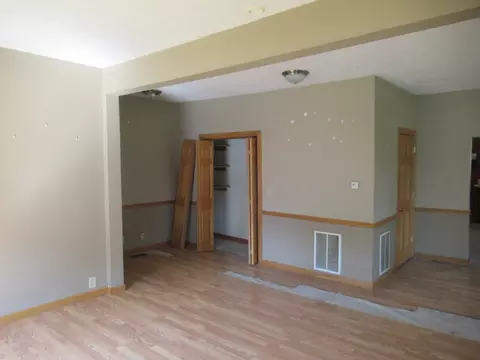505 N 4th St, Cornell, IL 61319 photo 11