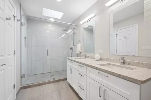 1819 Monroe Ct, Glenview, IL 60025 photo 10