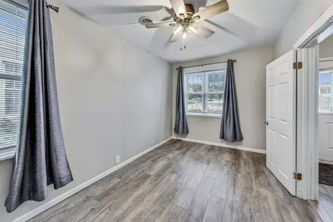 9817 Main St, Hebron, IL 60034 photo 14