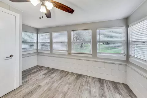 9817 Main St, Hebron, IL 60034 photo 11