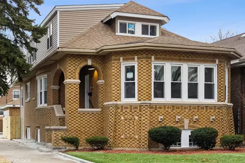 9201 S Racine Ave, Chicago, IL 60620