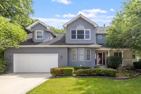 486 N Ashbury Ave, Bolingbrook, IL 60440