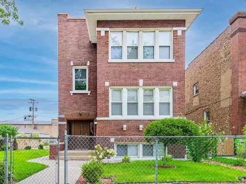 5132 W 24th St, Cicero, IL 60804