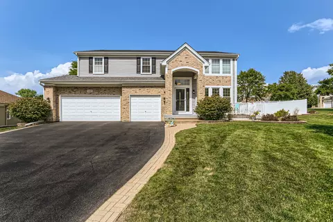 1300 Mallard Ln, Hoffman Estates, IL 60192