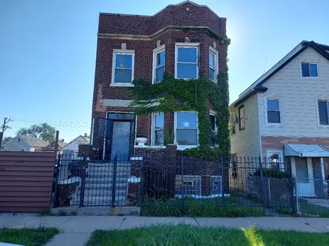 2307 S Kenneth Ave, Chicago, IL 60623