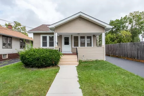 709 N Butrick St, Waukegan, IL 60085