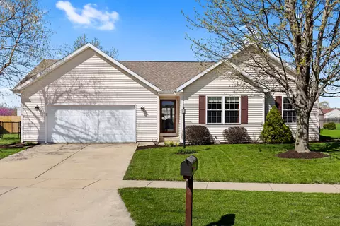 3204 Edward Hoffman Dr, Champaign, IL 61822