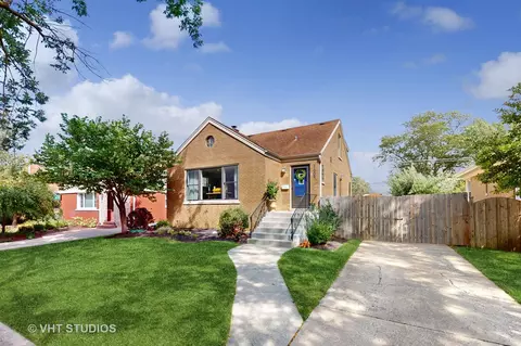 1409 Kemman Ave, La Grange Park, IL 60526