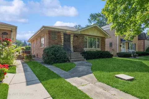 8045 Kolmar Ave, Skokie, IL 60076