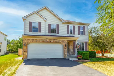 1507 Basswood Dr, Bolingbrook, IL 60490