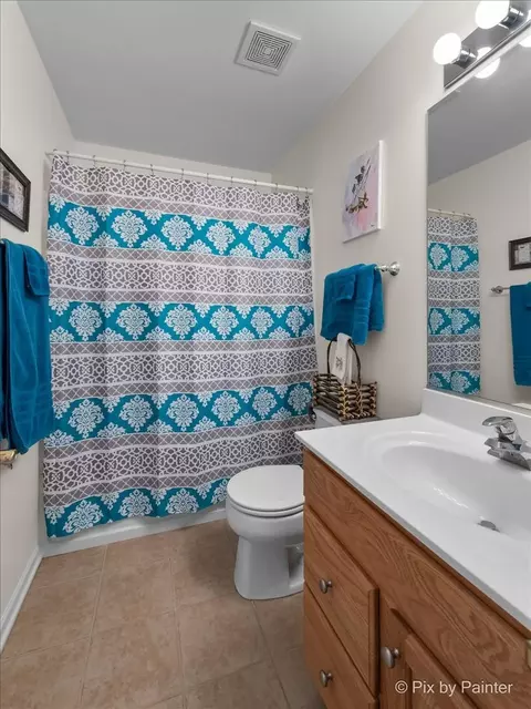 2749 Bay View Cir, Algonquin, IL 60102 photo 16