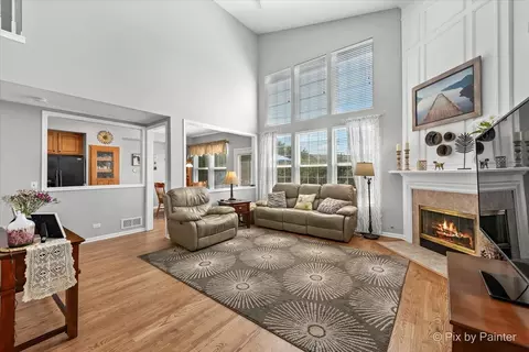 2749 Bay View Cir, Algonquin, IL 60102 photo 5
