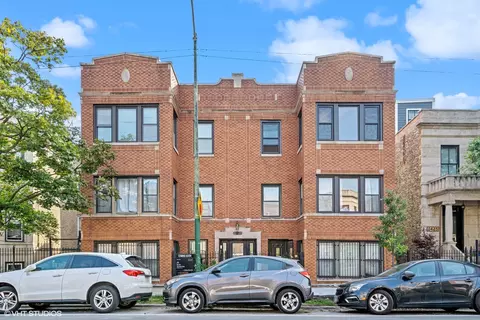 2431 N California Ave #2N, Chicago, IL 60647