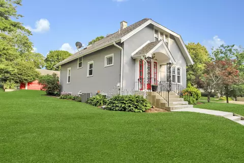 333 S River Rd, Algonquin, IL 60102 photo 1