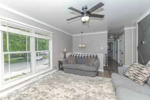 1607 Bradford Ln, Normal, IL 61761 photo 4