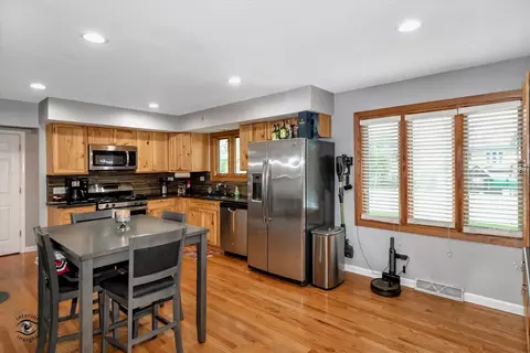 6405 Forestview Dr, Oak Forest, IL 60452 photo 8