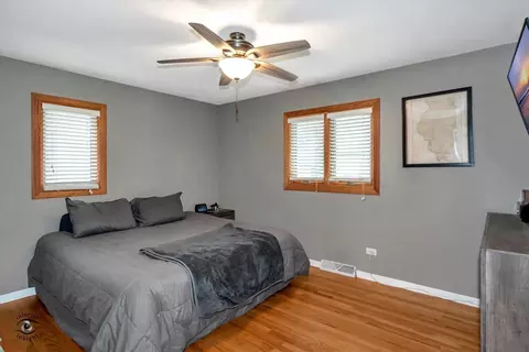 6405 Forestview Dr, Oak Forest, IL 60452 photo 13
