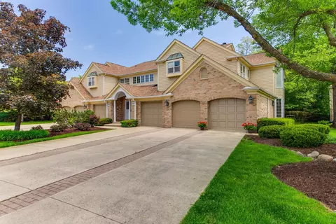 1853 W Ashbury Ln, Inverness, IL 60067