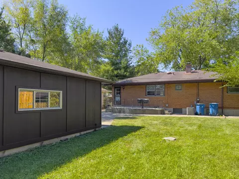 925 N Sumner St, Addison, IL 60101 photo 20