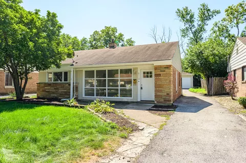 2119 Hawthorne Rd, Homewood, IL 60430