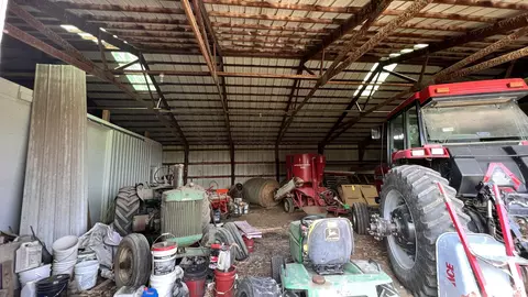 23160 Carroll Rd, Morrison, IL 61270 photo 3
