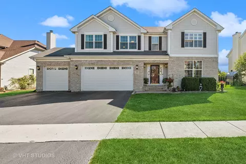 37061 N Bonnie Brae Rd, Lake Villa, IL 60046