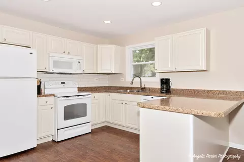 3214 Still Hill Dr, Mchenry, IL 60050 photo 7