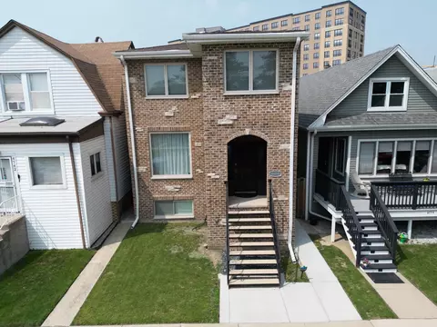 4738 W Byron St, Chicago, IL 60641
