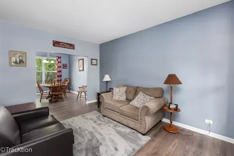 11635 S Olympic Dr, Plainfield, IL 60585 photo 4