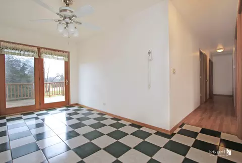 104 Cass St, Spring Grove, IL 60081 photo 8