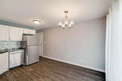 415 W Raab Rd, Normal, IL 61761 photo 9