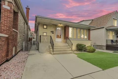 6034 S Menard Ave, Chicago, IL 60638