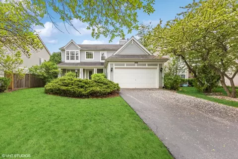 948 Cheswick Dr, Gurnee, IL 60031