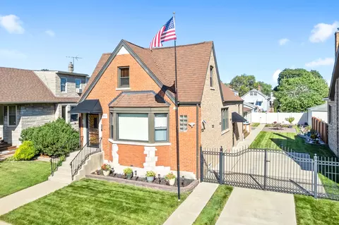 3837 N Neva Ave, Chicago, IL 60634